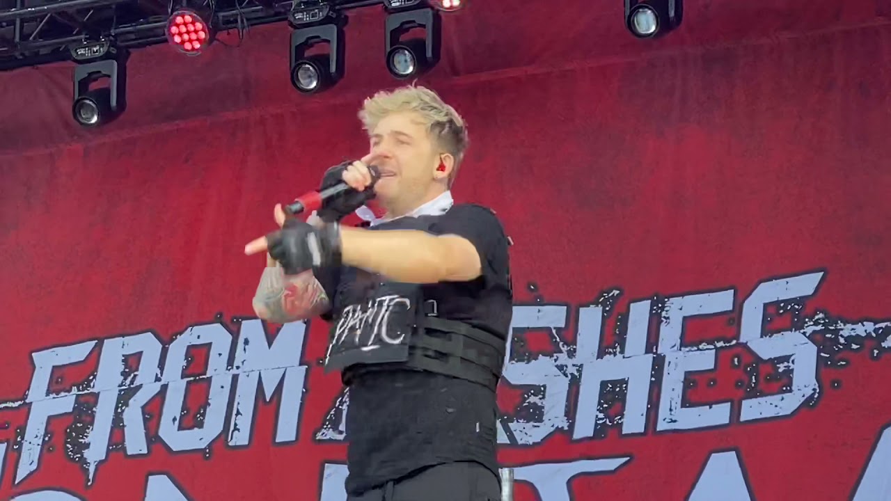 From Ashes To New “Panic” LIVE @ Louder Than Life Festival Louisville, KY -  9-26-21