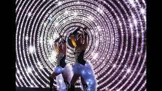 Световое танцевальное шоу "Молнии"/ LED dance show "Flashlights"