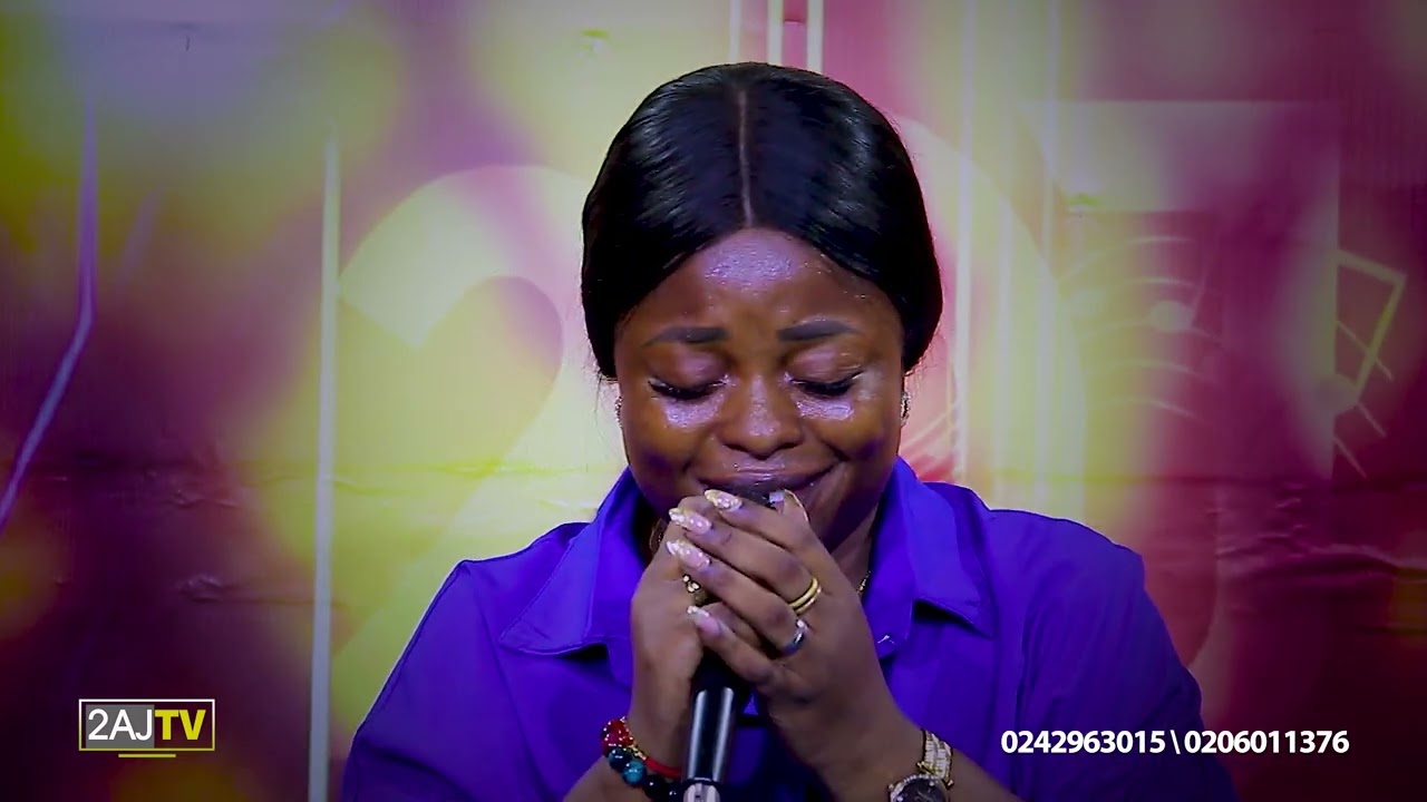 THE PRESENCE OF GOD APPEARS IN THIS WORSHIP 2025 BY NANA ADDOBEA