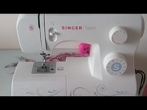 Video: Bir Dikiş Makinesine Iğne Nasıl Takılır