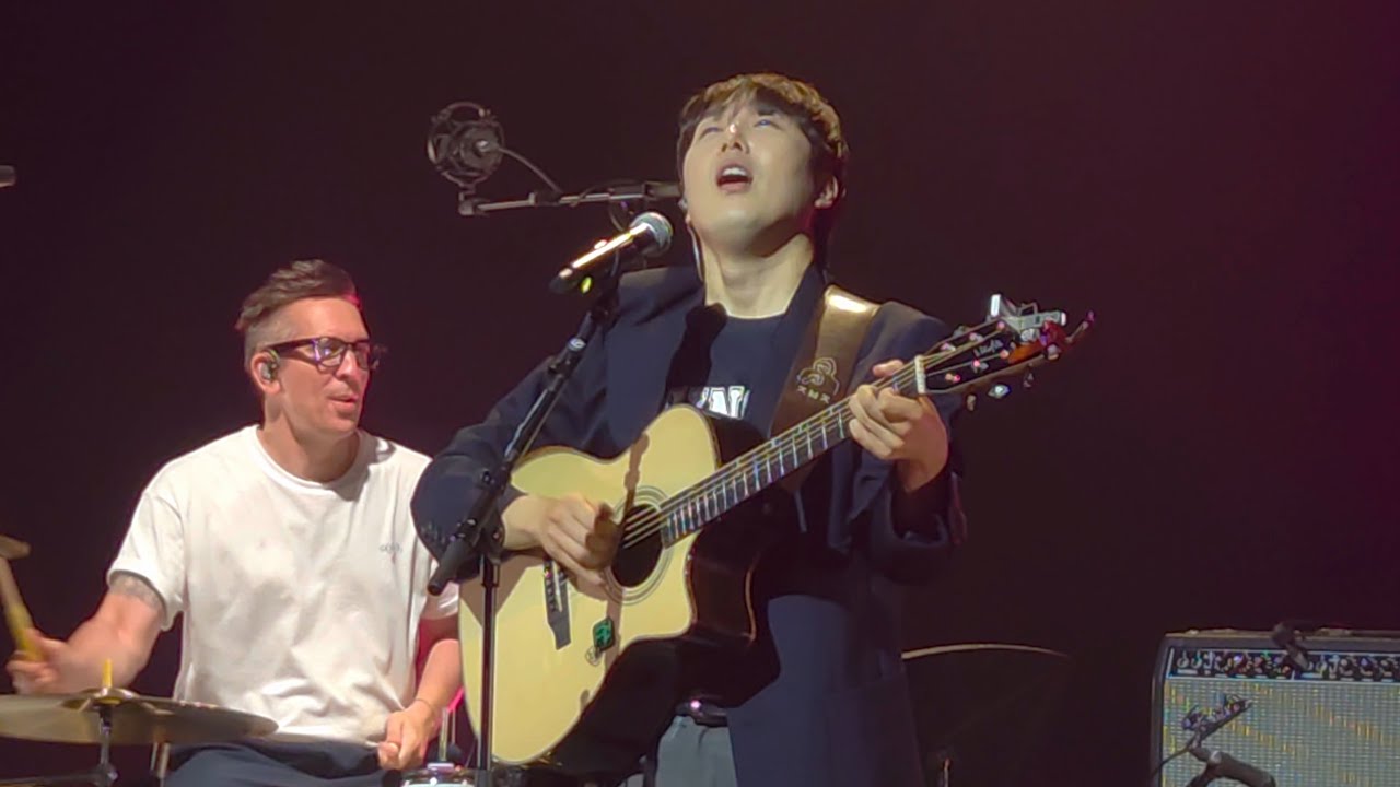 장범준 - 흔들리는 꽃들 속에서 네 샴푸향이 느껴진거야 @ 2025 금토일공연 