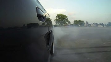 95 Mustang GT burnout and drift on GoPro Hero 3 black edition