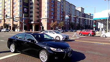 Lapd Ford Crown Vic responding code 3