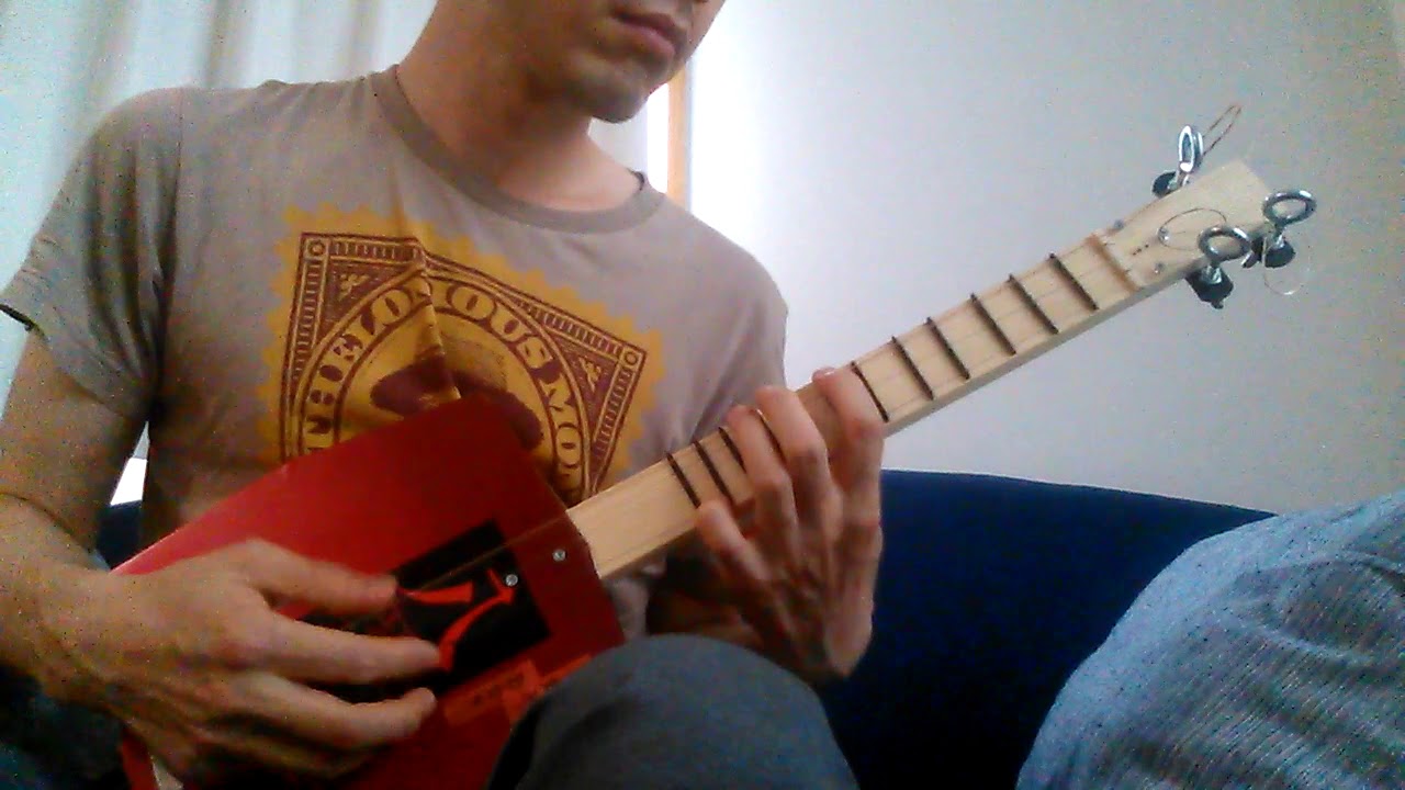 おかきの缶でギター作った。DIY Tin Can Guitar Demo Play YouTube