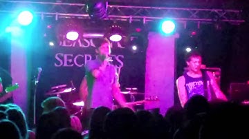 Fight With Giants - Punching Above Your Weight