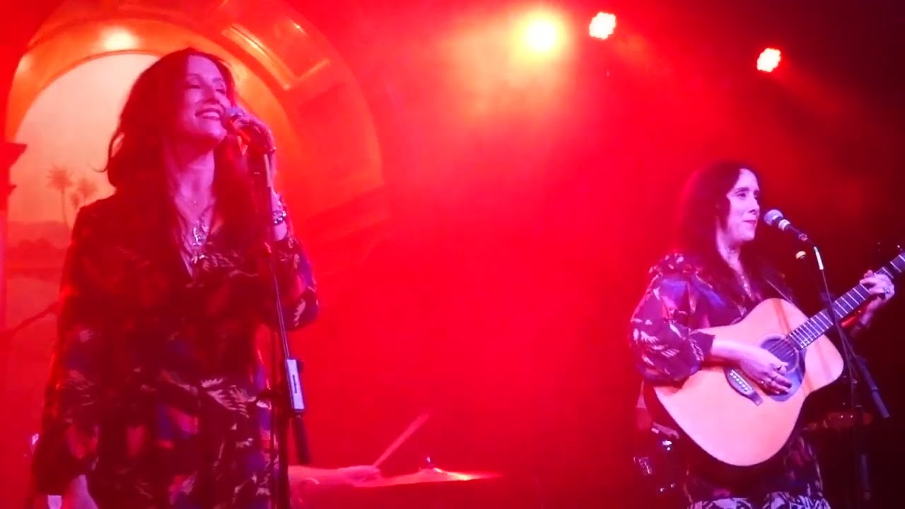 Watch The Watson Twins - Two Timin' - Live at the Lodge Room in Los Angeles, CA on 1-25-23 on YouTube Watch The Watson Twins - Two Timin' - Live at the Lodge Room in Los Angeles, CA on 1-25-23 on YouTube
