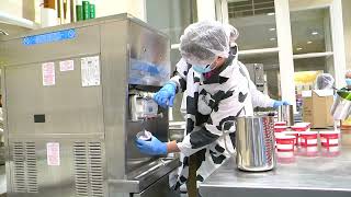 students making ice cream