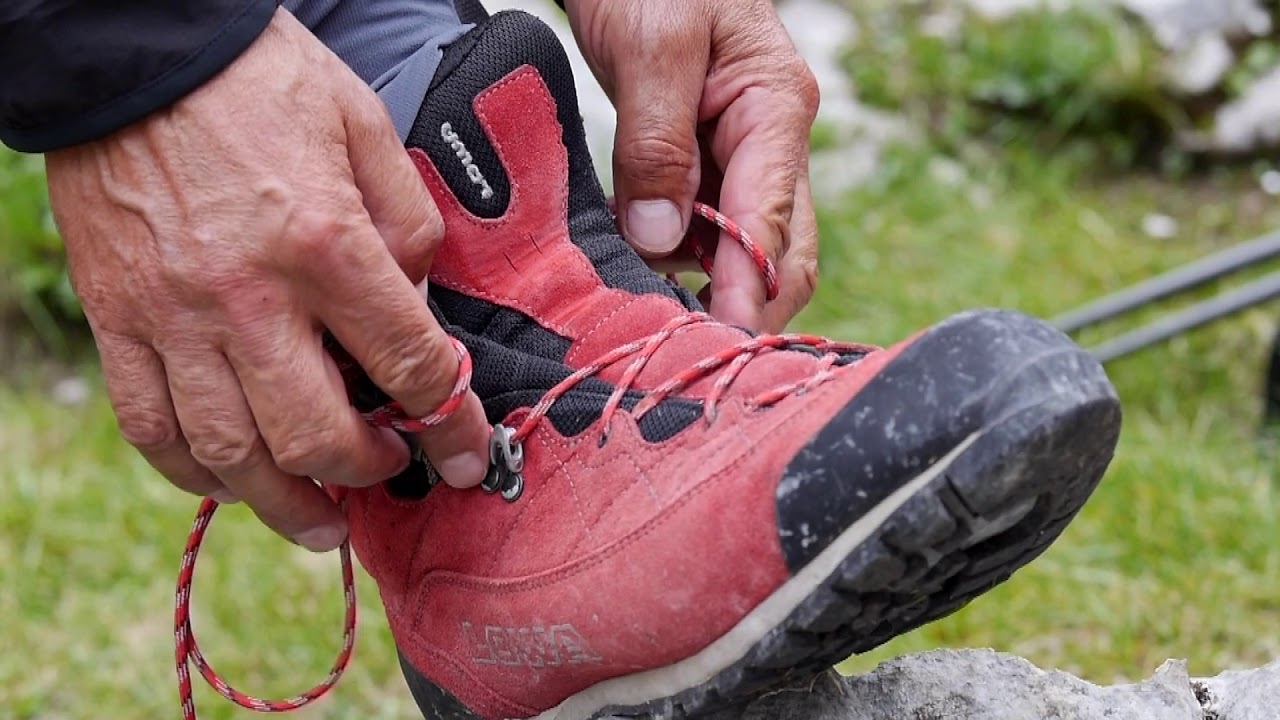 Wie binde ich meine Bergschuhe richtig? - YouTube