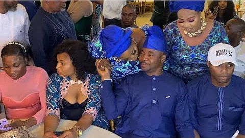 MADAM SAJE GAVE MC OLUOMO SPECIAL WELCOME KISS AT ADENIYI JOHNSON TWINS NAMING CEREMONY PARTY