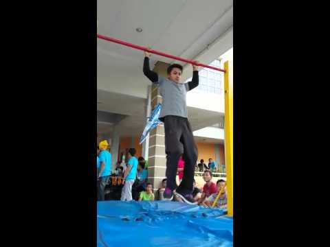 budak bar (budak sekolah menengah)