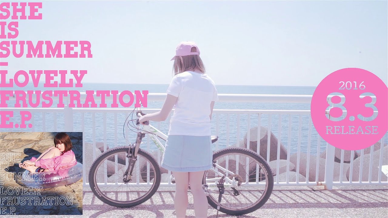 девушка возле холодильника. азбука цветов / hanasaku iroha. She is summer. Smile to pay. аниме учеба.