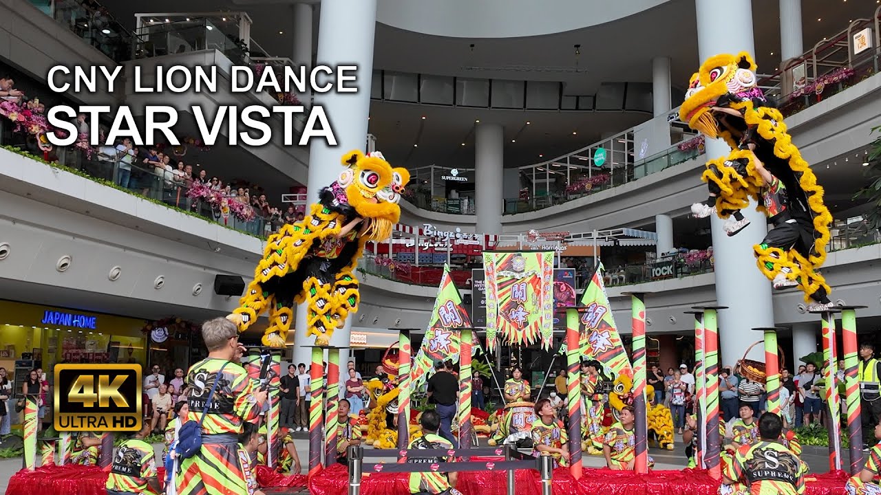 Acrobatic High Pole Lion Dance @ Star Vista - Singapore Chinese New Year 2025 #CNY2025
