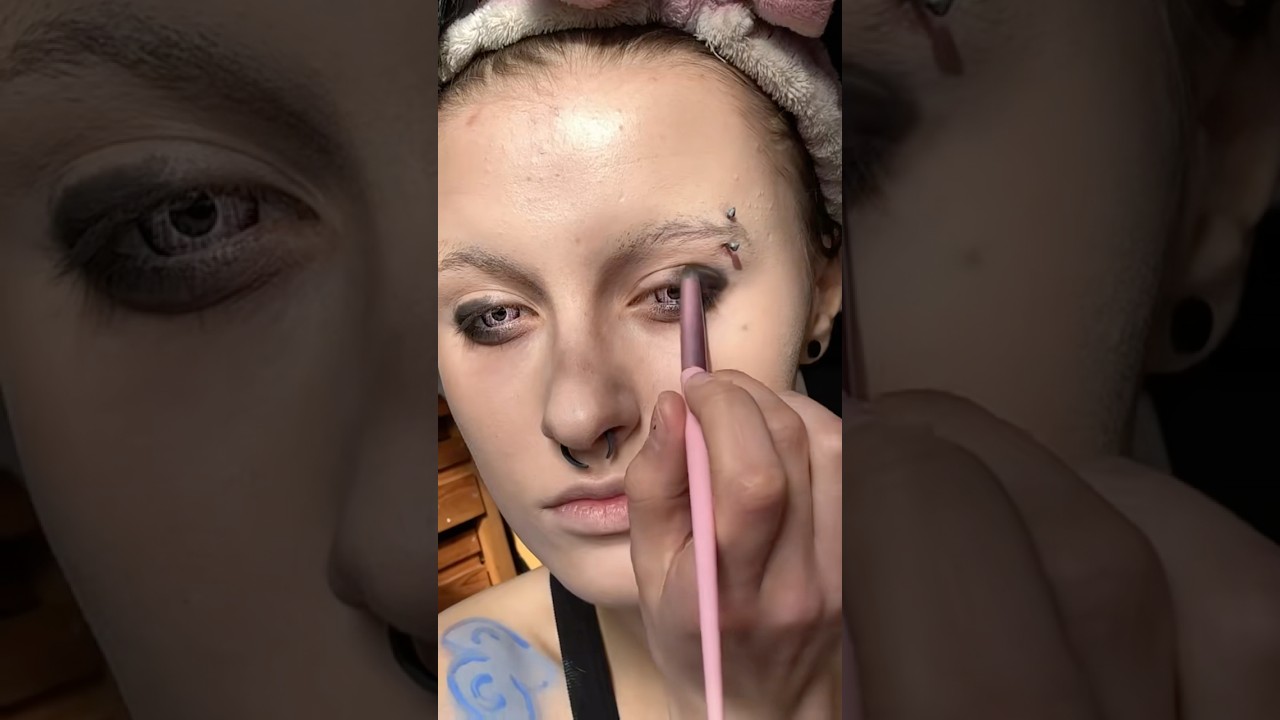 jinx makeup tutorial #makeup #mua #cosplay #makeupshorts #arcane #leagueoflegends #league #jinx