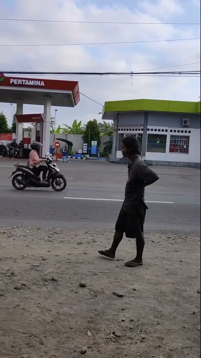 Ketemu orang gila dijalan