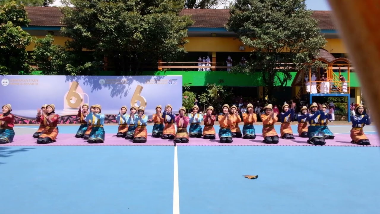 Ekstrakurikuler - Saman