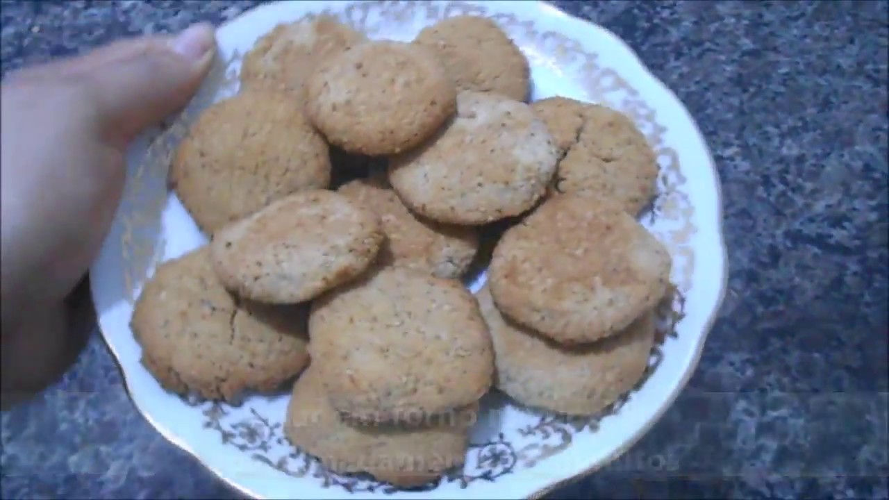 RECEITA DE BISCOITOS DE AMENDOIM / REAPROVEITAR OS RESÍDUOS QUE SOBRAM DO LEITE DE AMENDOIM