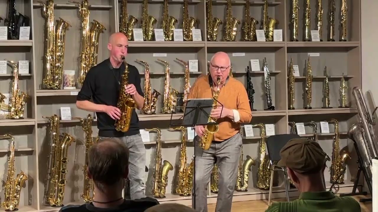 Christoph Enzel: 4 Songs – Shoot