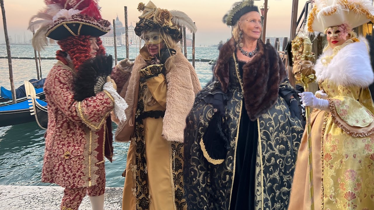 VENICE CARNIVAL 2024 | ITALIAN OUTFITS STYLE