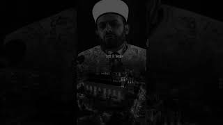 İki̇ İnsan Hayatta Rahat Yaşar Çok Rahat Yaşar Bi̇ri̇ Cahi̇l Bu Helalmi̇ Bu Harammi