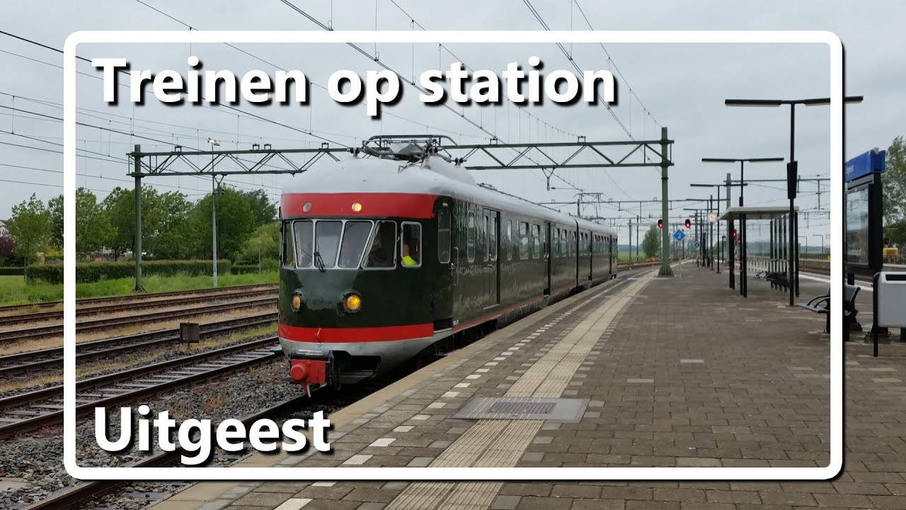 Treinen op station Uitgeest // Dutch Train Compilation