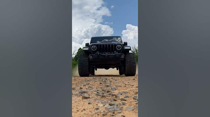 Insane Jeep Wrangler Rubicon 392 (Custom Exhaust)