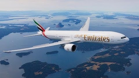 P3D 4.4 PMDG 777 Landing Barcelona Airport 2080 Ti