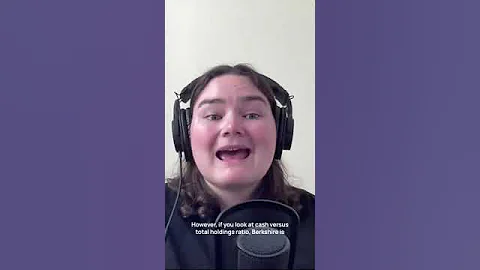 Warren sold 510 million shares of Apple #investing #podcast #shorts #warrenbuffett