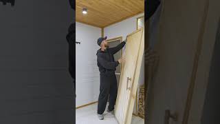 Какая дверь лучше в баню , стеклянная или деревянная выбор очевиден. #баня под ключ