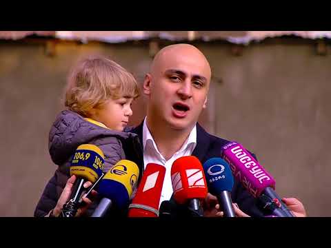 ნიკა მელია საარჩევნო უბანზე ხმის მისაცემად მივიდა