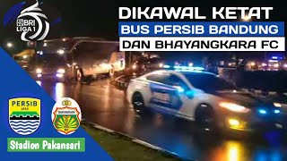 Bus Persib Sama Bhayangkara FC Dikawal Ketat Sama Petugas Keamanan Di Stadion Pakansari
