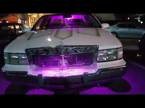 Pomona Holt Blvd cruise night - YouTube