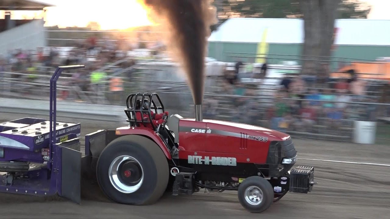 Illinois Tractor Pulling Association July 28, 2023 Lewistown, Illinois