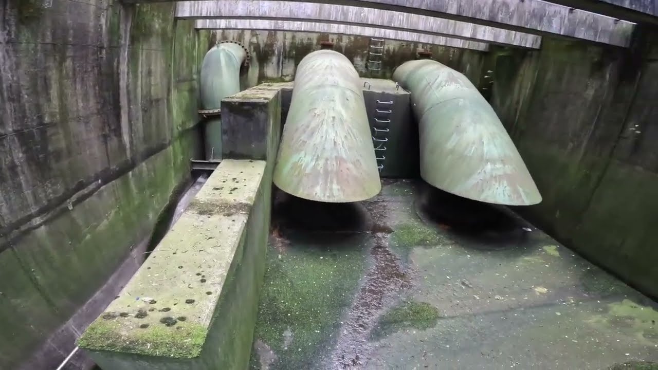 Fette Pumpen in der Kanalisation in Aktion. 💪🏻 Big Pump in the sewer system in action