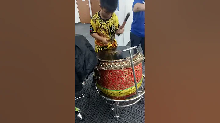 What is this lion dance drum style?