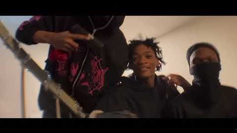 Pog Mfoe Pog Tello - 800K Official Video