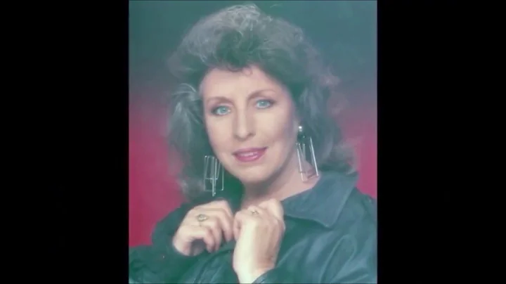 In Loving Memory Of Edith Hand 1932 - 2018