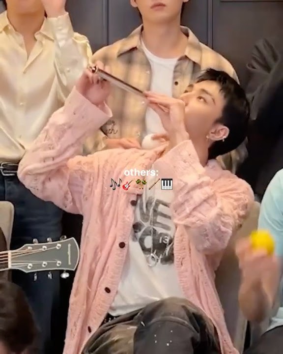 I.N is probably the conductor of this orchestra🎶 #straykids #skz #i_n