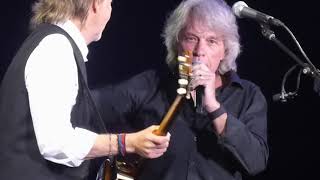 JON BON JOVI  SINGS HAPPY BIRTHDAY for PAUL MCCARTNEY - (METLIFE, East Rutherford, NJ, 18 June 2022