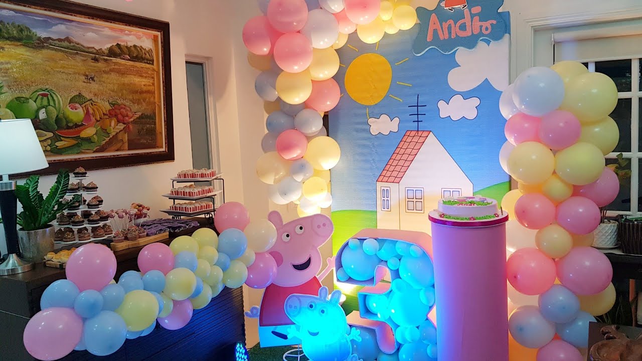 21 Fabulous Peppa Pig Party Ideas - Spaceships and Laser Beams