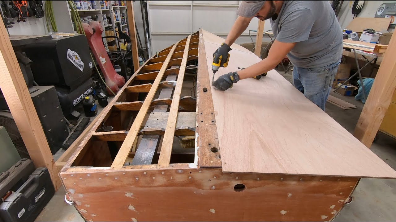 1958 Chris Craft Cavalier - Part 2 - Replacing The Bottom