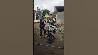 DASAR TEMAN GAK ADA AKHLAK MENIPU SECARA HALUS #comedy #funny #shortsvideo
