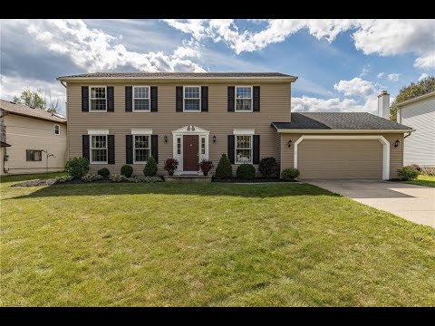 18952 Hunt Road, Strongsville, OH home video tour