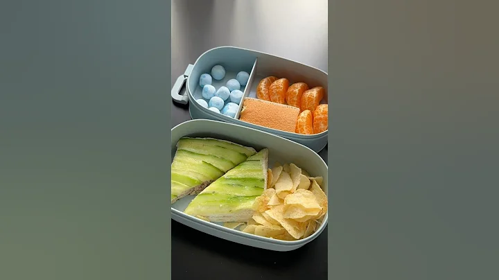 pack my lunchbox with me 🥒 #asmr #lunchbox #bentobox #bento #lunch #foodie #sandwich #foodshorts