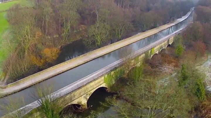 Dowley Gap Aqueduct on the Leeds & Liverpool Canal