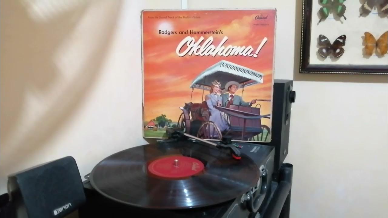 Gordon Macrae Oh What A Beautiful Morning OH, WHAT A BEAUTIFUL MORNIN' from OST "Oklahoma" - Gordon MacRae