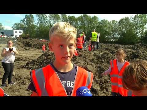 Video: Schoolkinderen Hebben Een Oeroude Talisman Gevonden Bij De Opgravingen - Alternatieve Mening