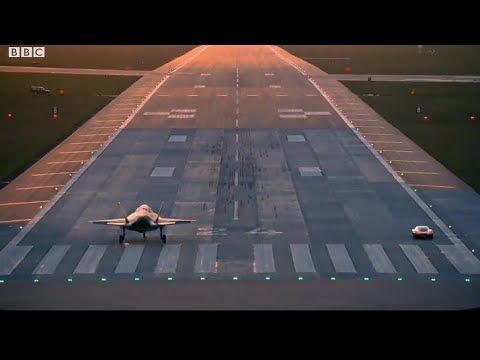 drag race: McLaren speedtail vs f35 fighter jet