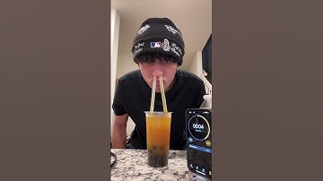 Thumbnail of How to drink boba the right way 😍