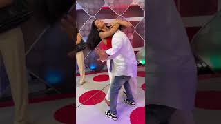Bachatiando 🔥 🔥 #shortvideos #bachata #rd #bailando #shorts #reels #viral #dance #bachataflow #dj