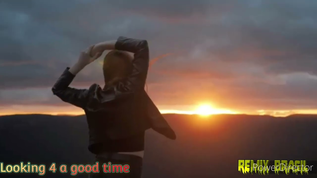 Hotel Saint George- Looking 4 a good time(Bagno Rilassante mix)